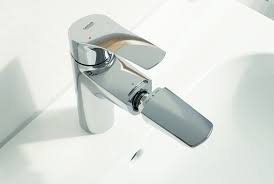 GROHE смесител за умивалник с изтеглящ се чучур Eurosmart M-размер 23976003