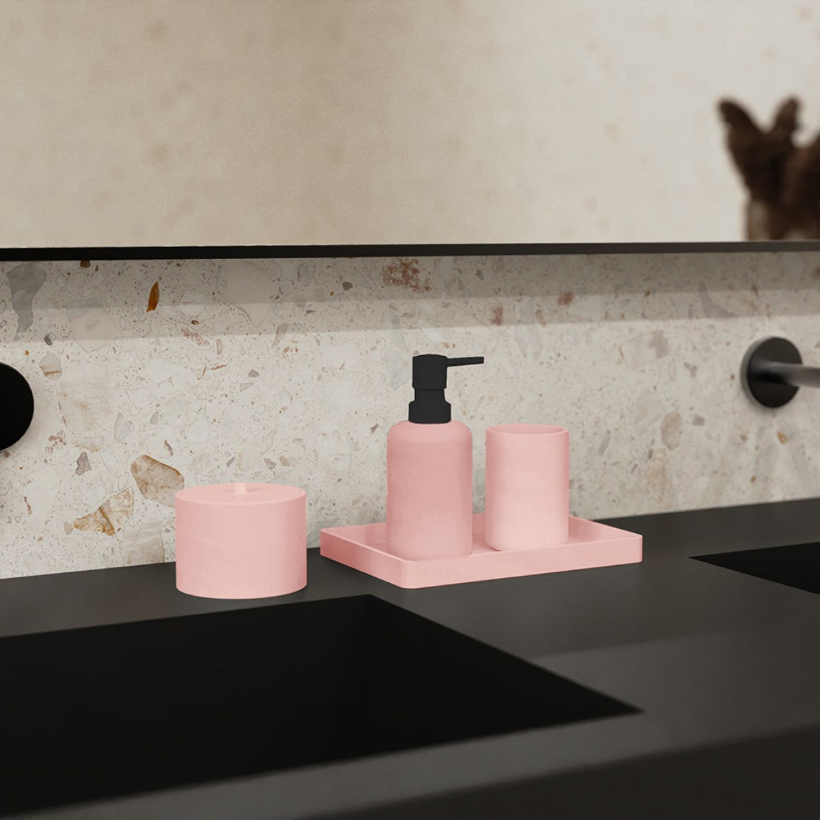 Поставка за аксесоари за баня