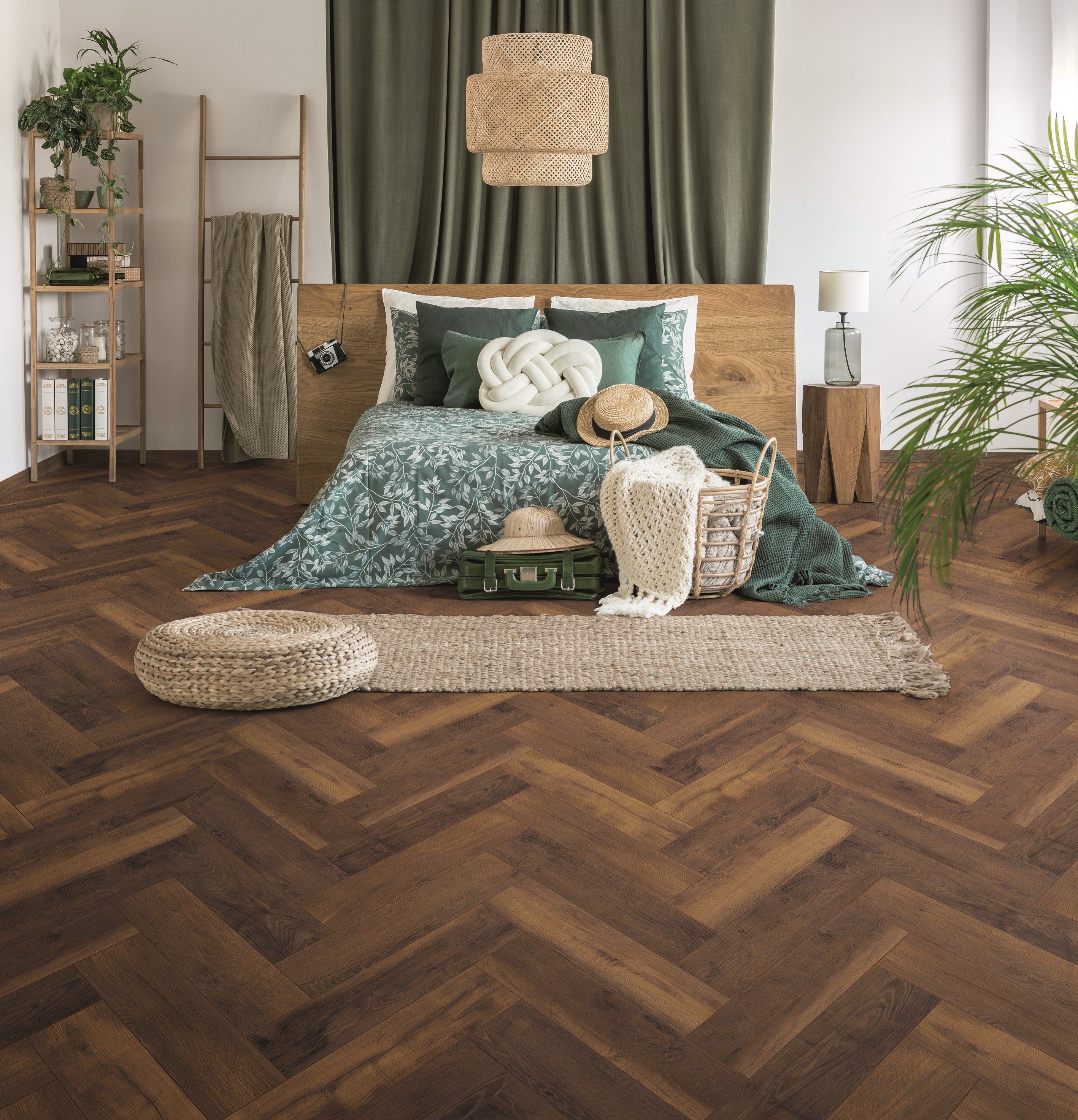 Ламиниран паркет K411 LAGUNA OAK Колекция Herringbone